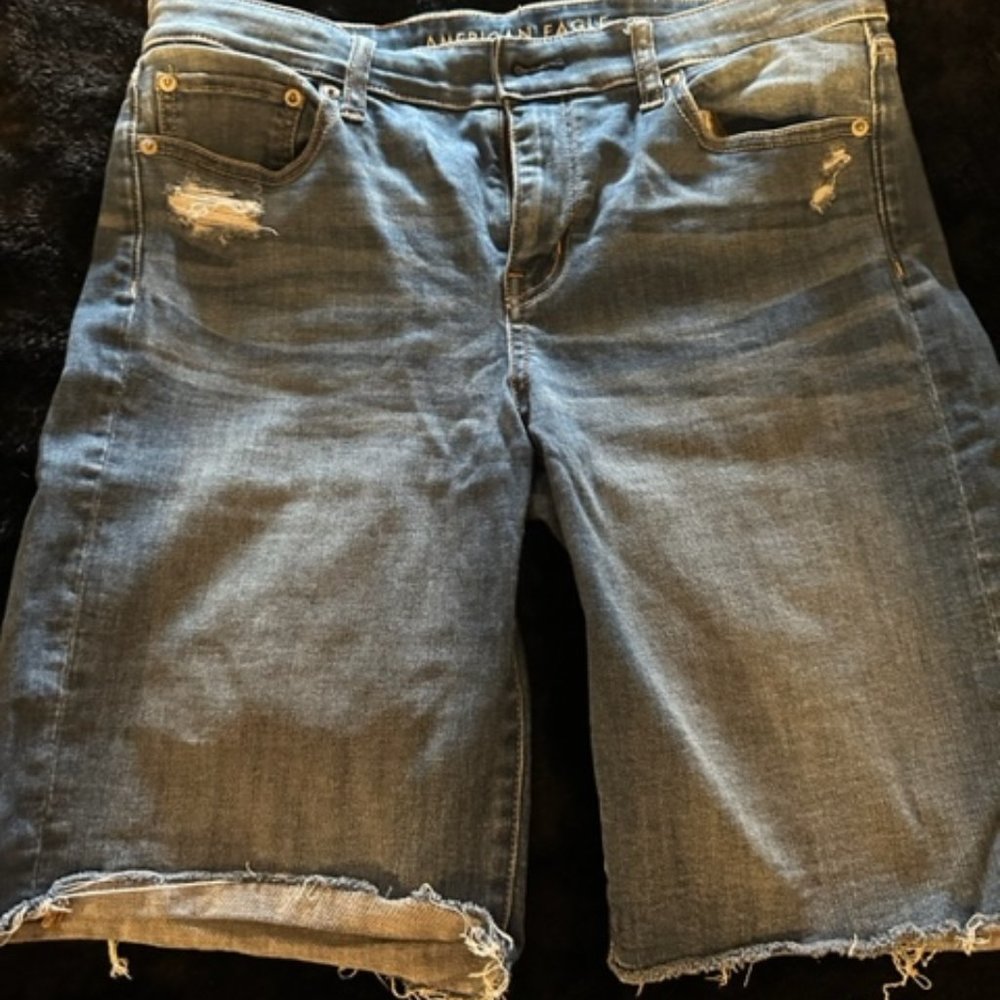 NWOT ARDEN B DENIMN SHORTS SIZE 14